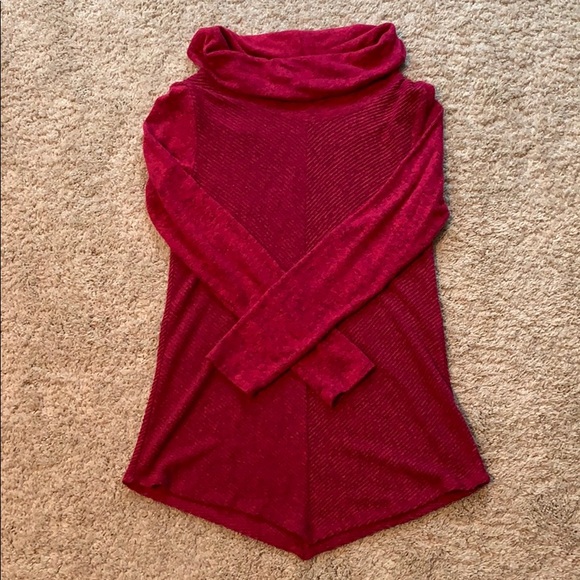 Sweater - Picture 1 of 1